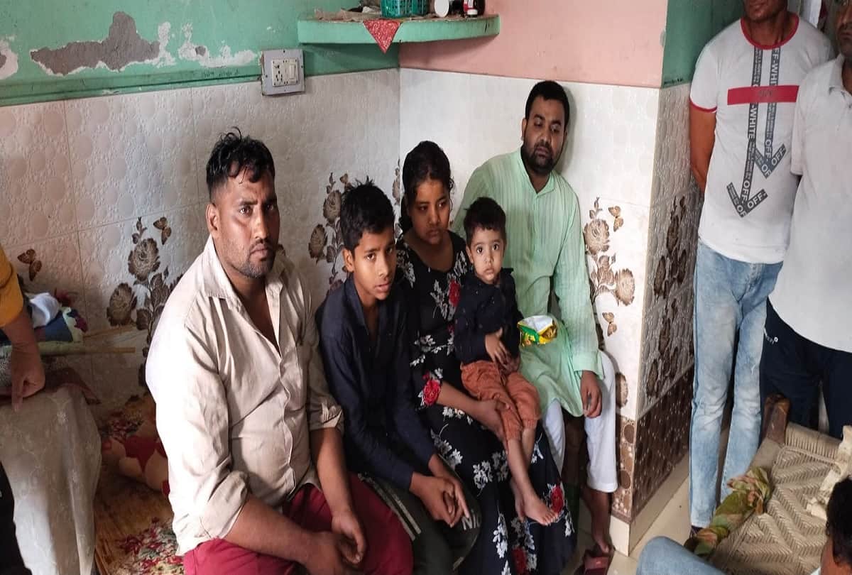 Woman murdered in Ghaziabad Loni The sound of loud songs was coming from home