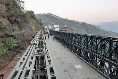 Shimla: निजी बस ऑपरेटरों की मनमानी, शिमला का किराया वसूल कर घंडल में उतार दीं सवारियां private bus operators,after charging the fare of Shimla, the passengers were dropped in Ghandal