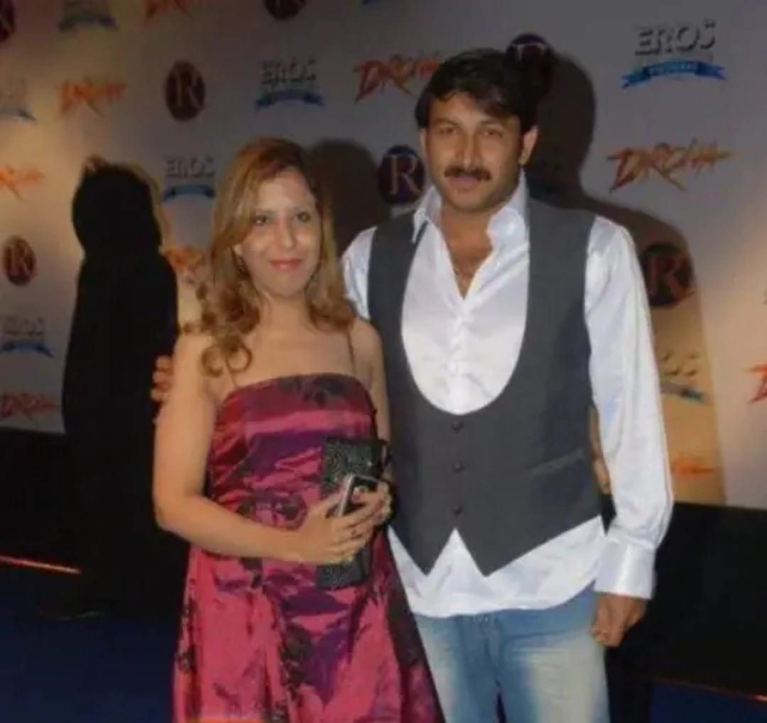 Social media: Manoj Tiwari's first wife Rani is now dating this famous Punjabi singer, picture went viral