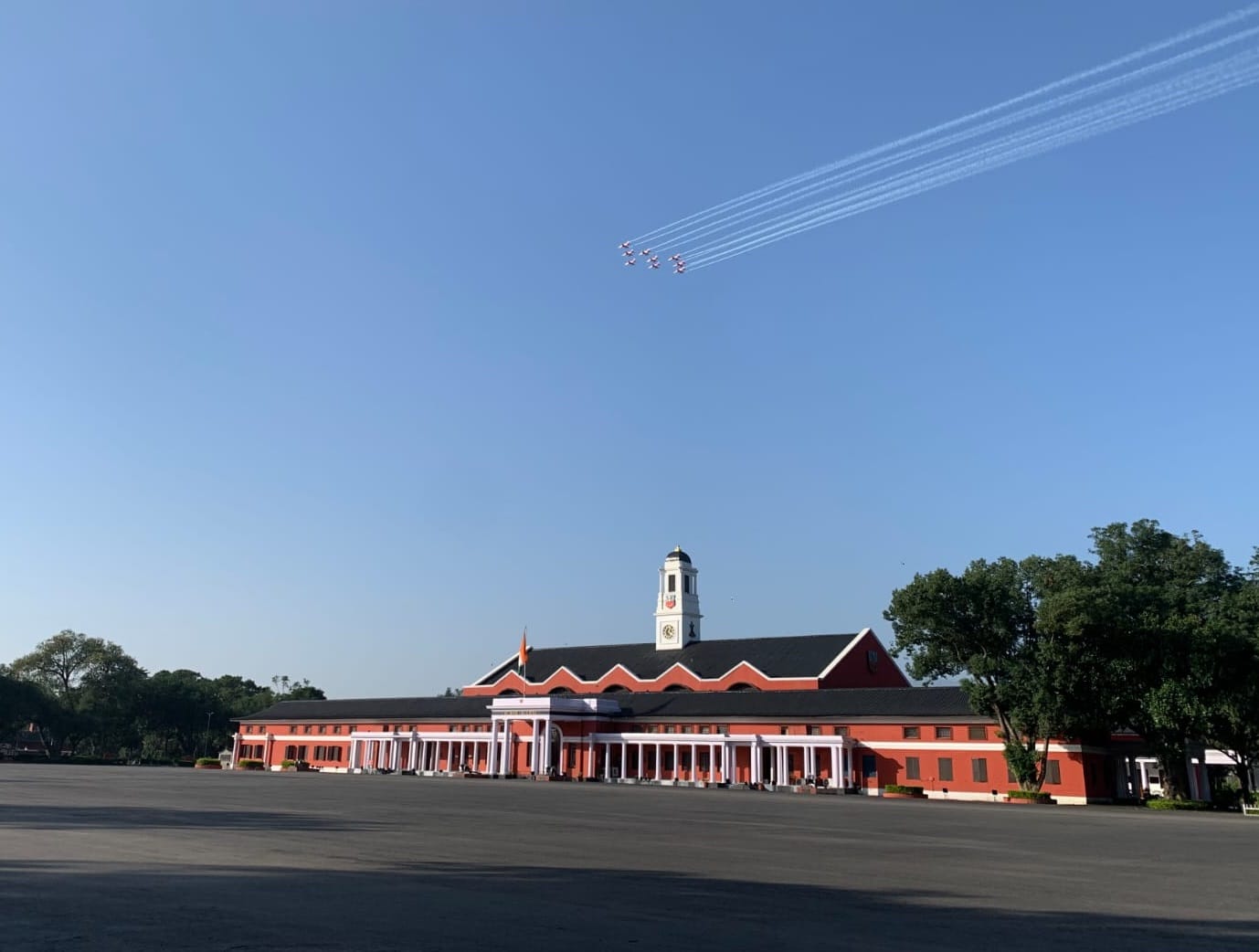 Dehradun News: Indian Air Force Fighter jets Flypast on 1971 Indo-Pak war Victory 50 Years Photos