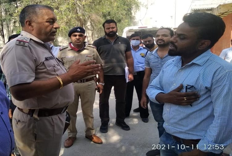 Youth killed by stabbing with knife in Ambala of haryana