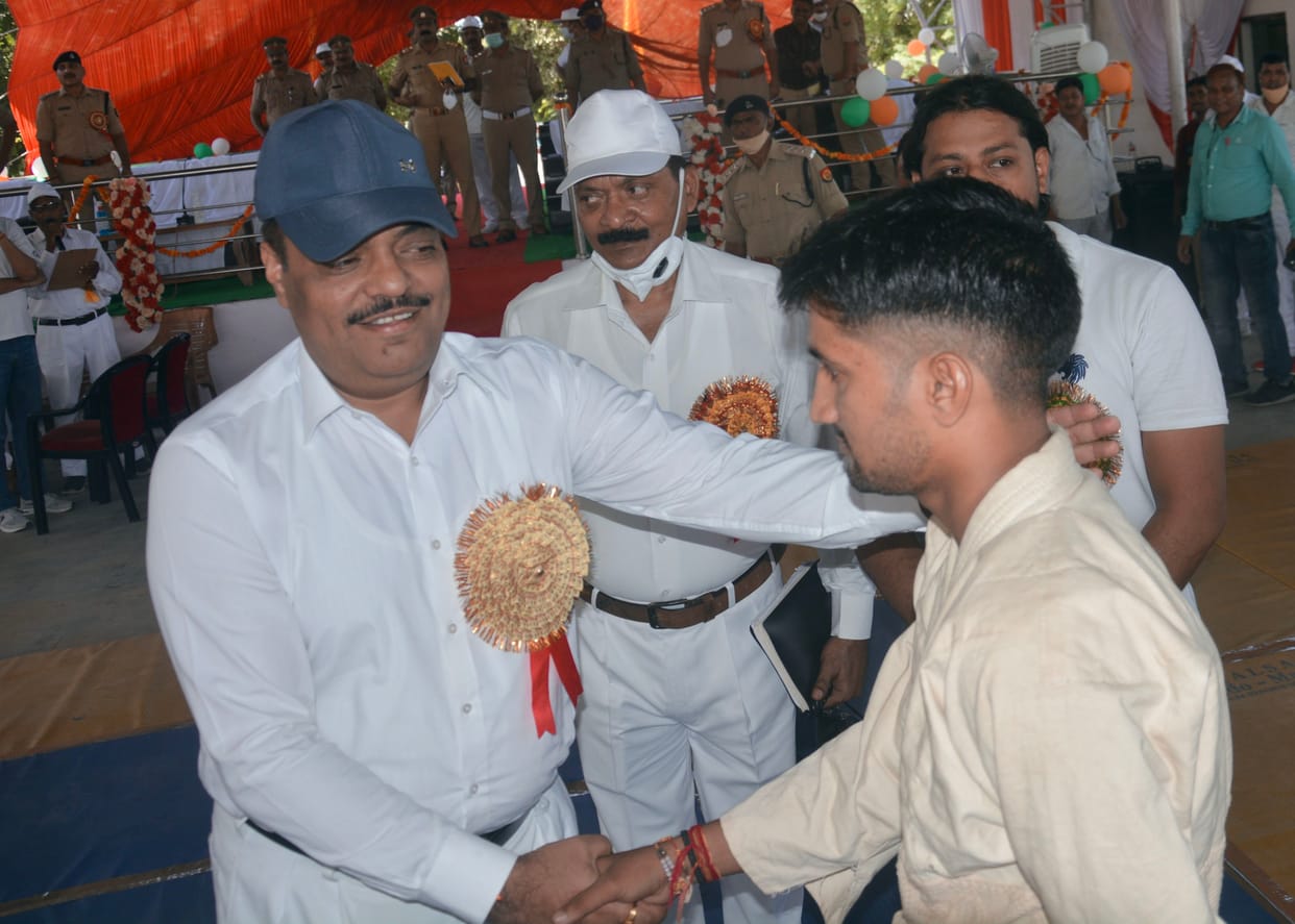13th Inter-District Sports Competition begins