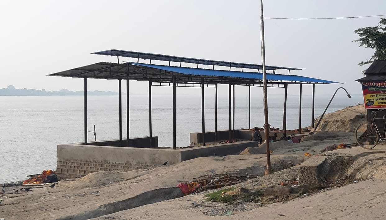 Cremation site incomplete at eight places, foundation was not even laid at three places