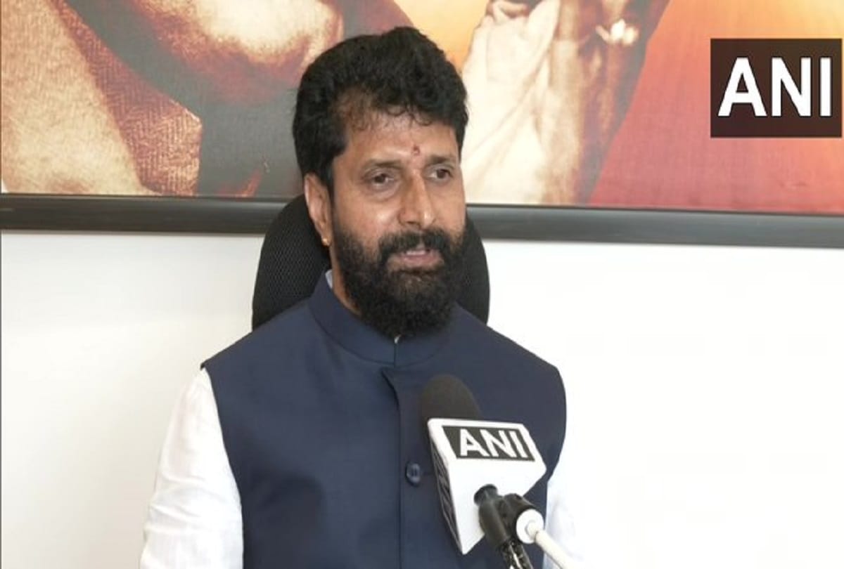 Karnataka : Congress politics on Tipu Sultan policies, BJP said– next election will be Tipu vs Savarkar