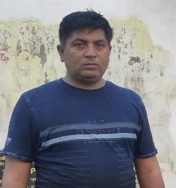 chauki incharge saved girl life