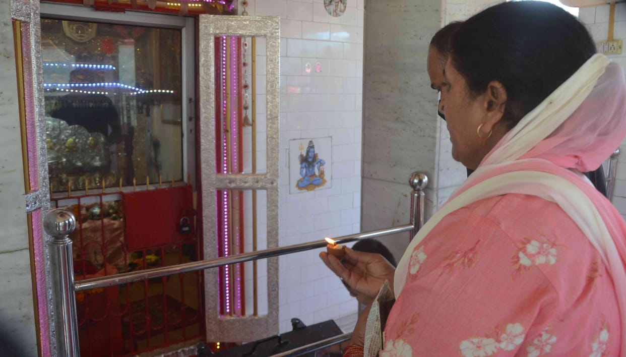 People thronged to Shoolini temple to get blessings on fifth Navratra in Solan