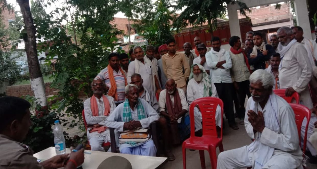 fathepur news,Police returned the farmers who went to Banda