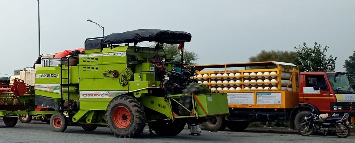 The plan to set up a transport city has not materialized even after 9 years, big vehicles are parked on the national highway, cause of accidents