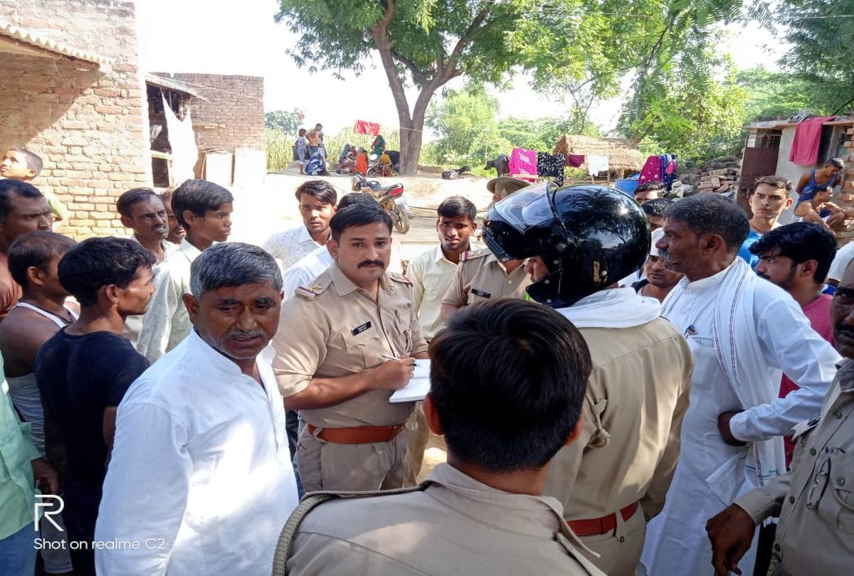 Child Dies Due To Falling Of Soil In Village Rethai Agra News