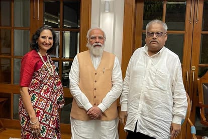 छह अक्तूबर को राकेश झुनझुनवाला ने पत्नी के साथ प्रधानमंत्री नरेंद्र मोदी से मुलाकात की थी।