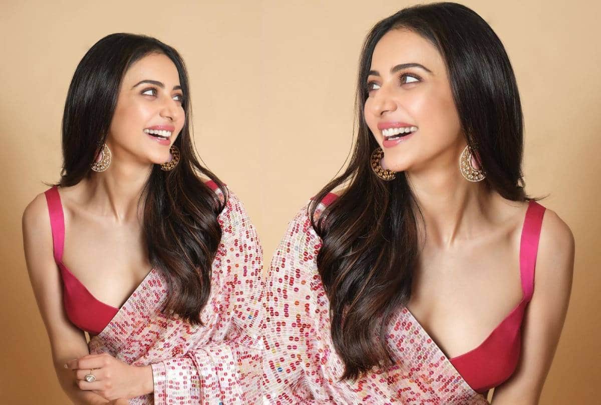aaj ka fashion tips rakul preet singh multi multicolor saree photos goes viral