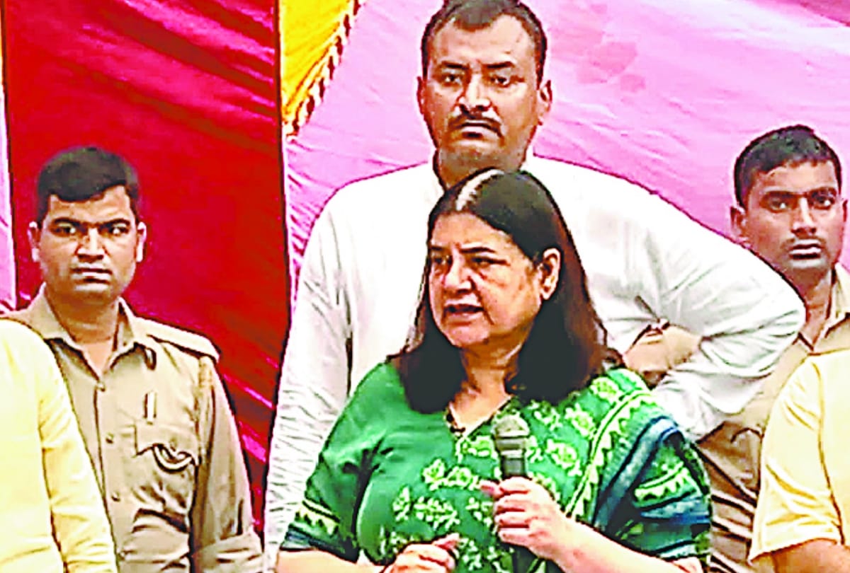 Sultanpur: MP Maneka Gandhi said on being expelled from the national executive along with Varun, neither reduced stature nor position, I am fine in BJP