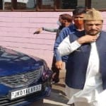 कश्मीर घाटी के मुख्य धर्मगुरु मुफ्ती नासिरूल इस्लाम