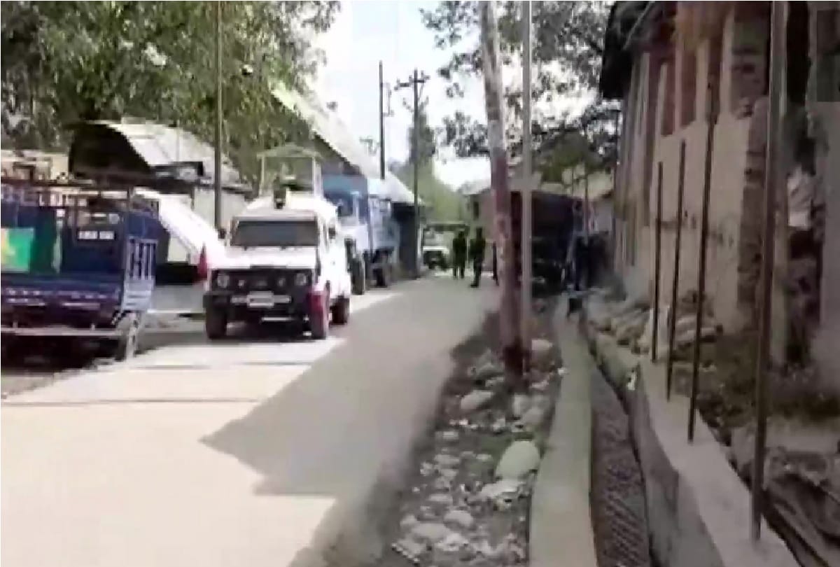 Jammu and Kashmir: Encounter underway between terrorists and security forces in Shopian