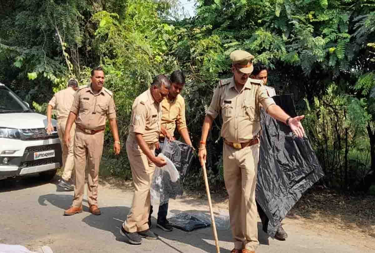 Road accident in Hardoi: couple and child died in bus collision