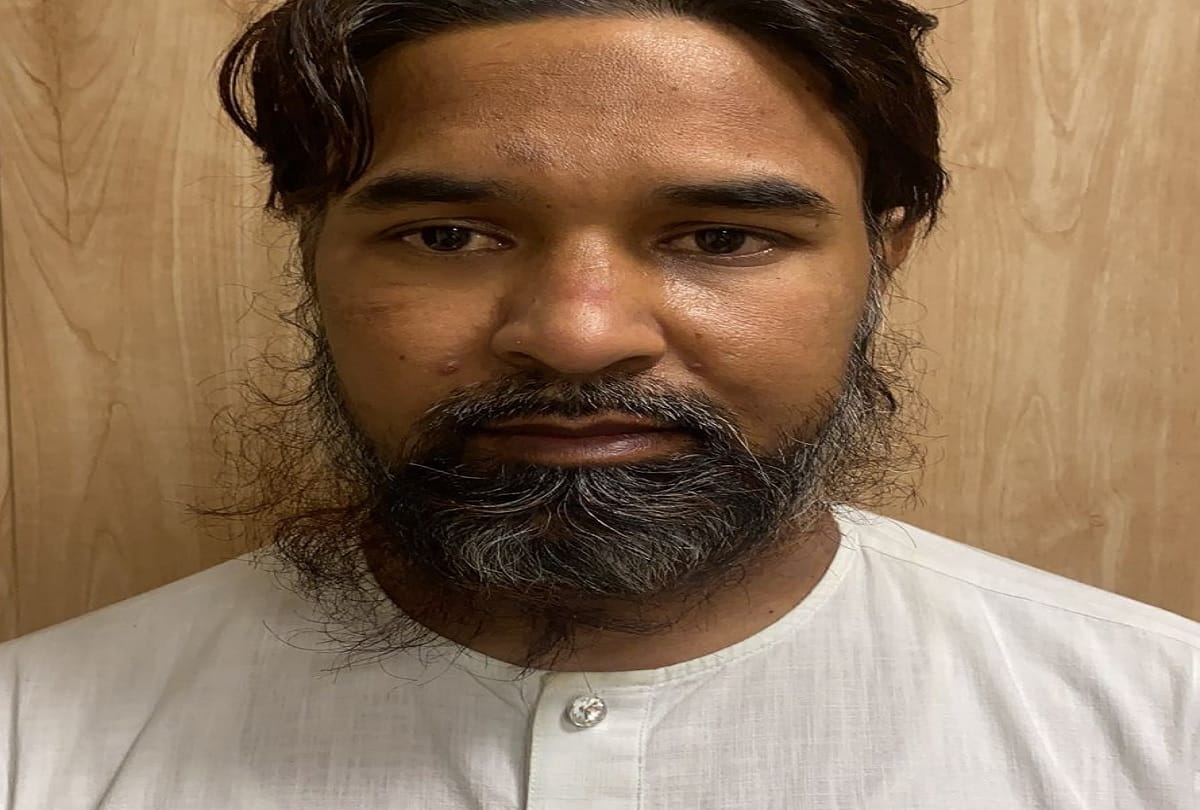 Terrorist Md Ashraf arrested from Delhi police gets 14 days custody discloses many surprising facts