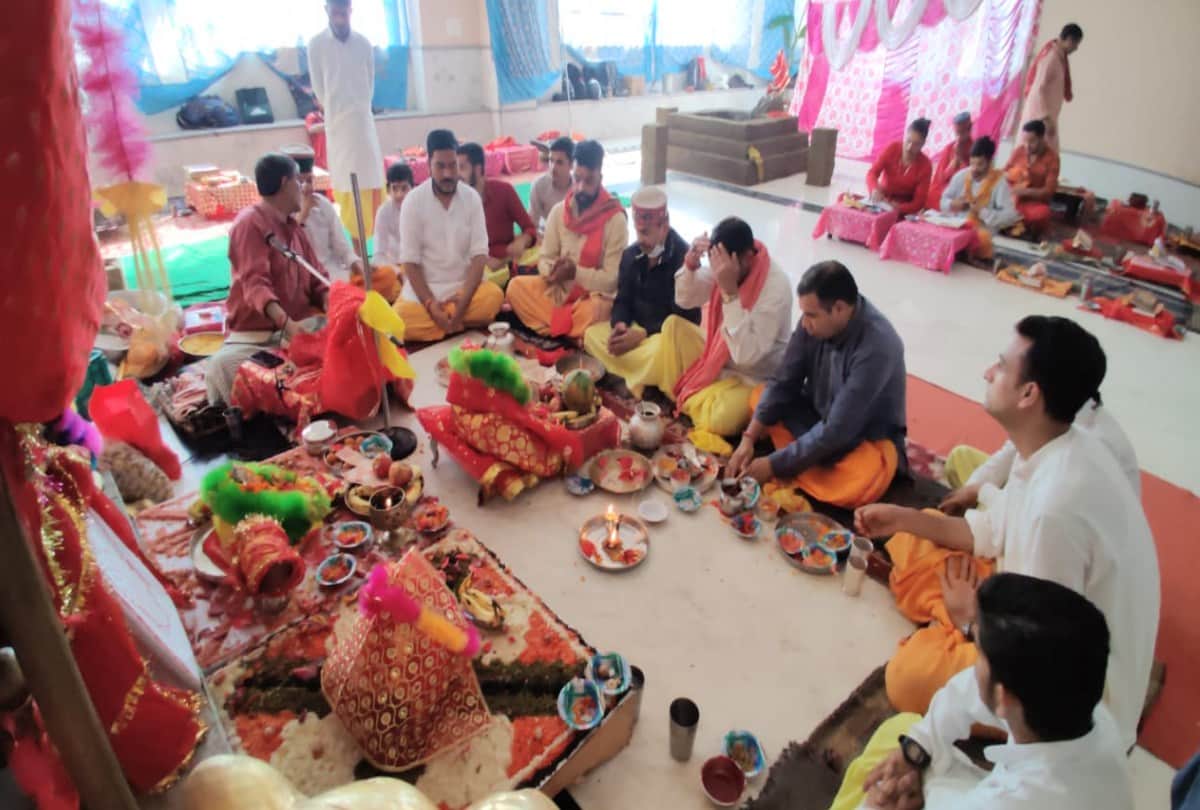 Sharadiya Navratri Saptami 2021:murti sthapna and Special puja held in Kalibari temple of Shimla , 108 dishes will be offered to maa  Chamunda  on Ashtami