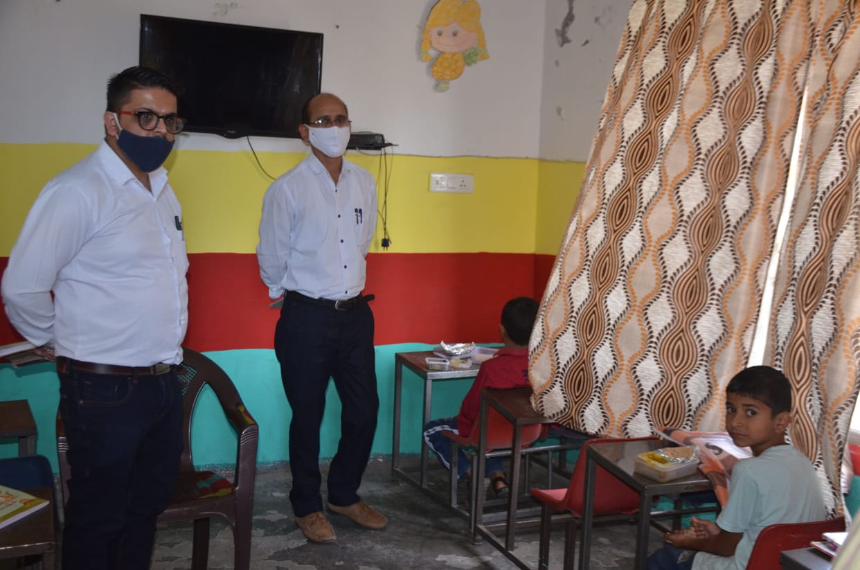 School of small children found open in violation of disaster management rules