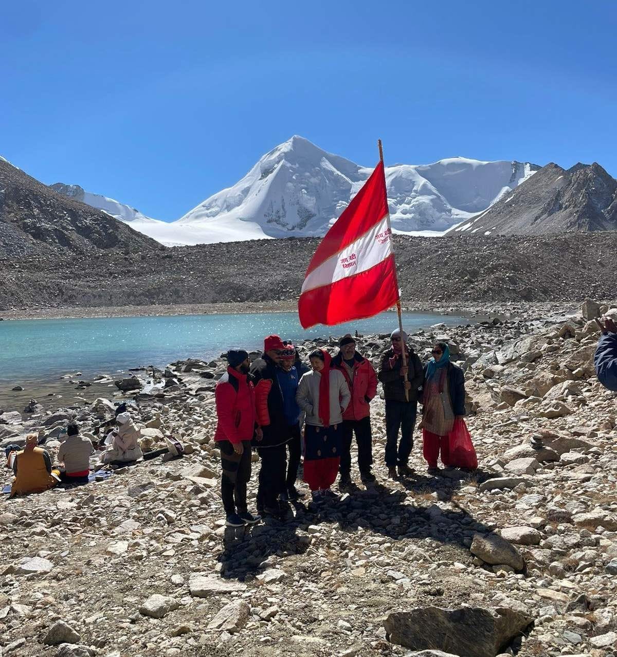 52 member team reached Devtal under the leadership of former minister villagers