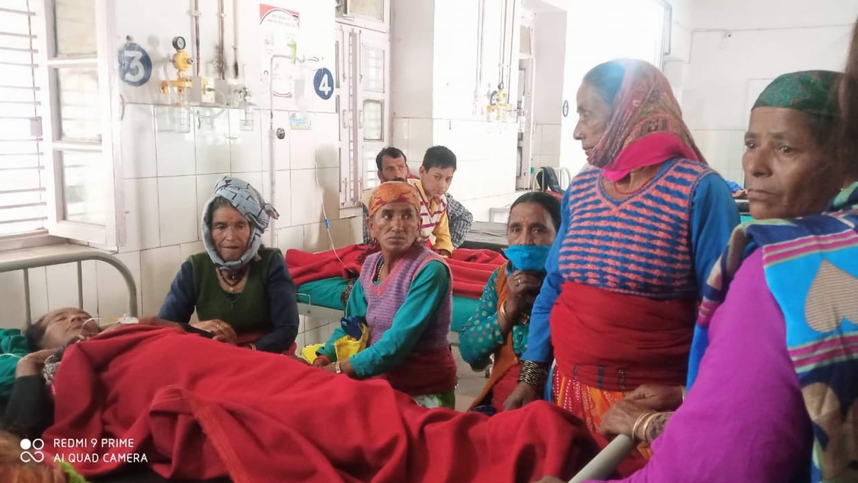 Elderly Dai unconscious, hospital recruitment