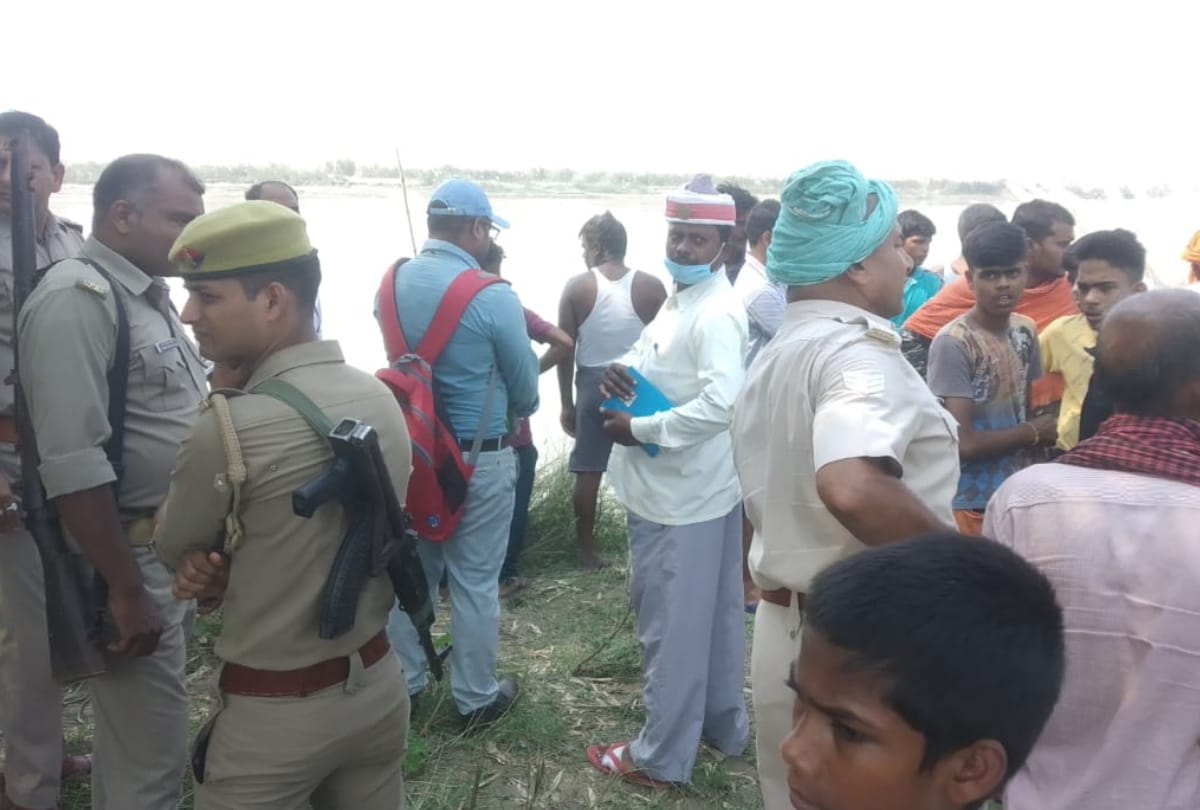 Four youths drowned while bathing in Saryu in Deoria one saved and three missing