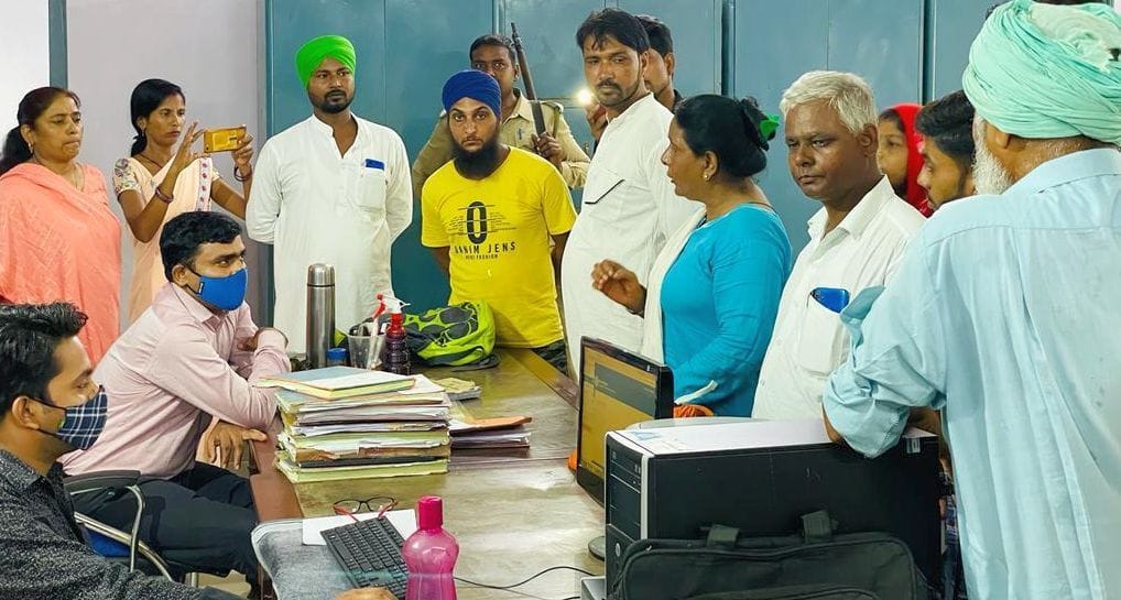 angry over non-operation of paddy purchasing center