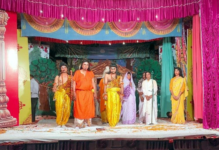 Ramlila with the flag: Ravana took Mother Sita away by disguising herself as a sage