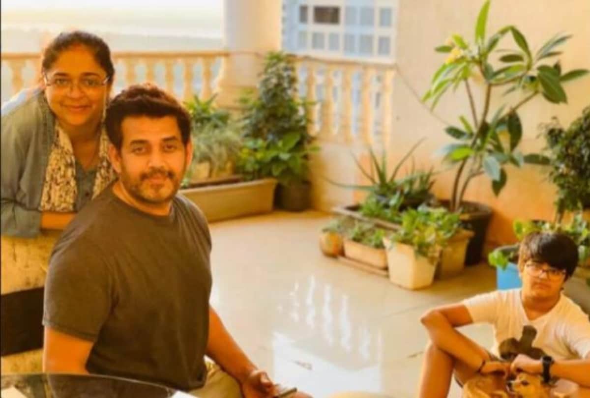 ravi kishan house information actors live in a luxurious apartment see photos