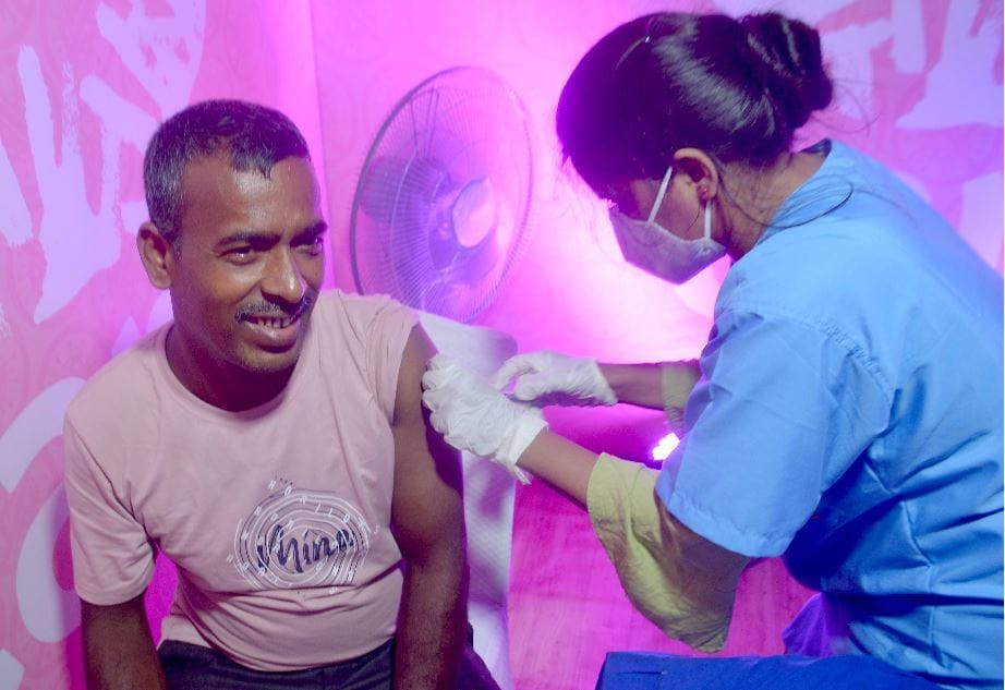 precautionary dose of corona started getting free in delhi vaccination increased two and a half times in two days