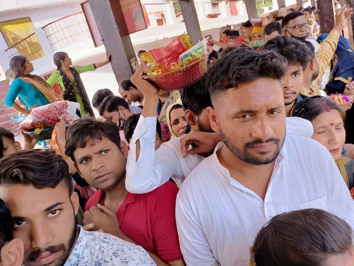 Crowd of devotees gathered in the court of Maa Shakambhari on Ashtami