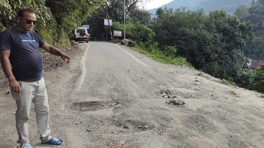 Bad Road in Kapkot