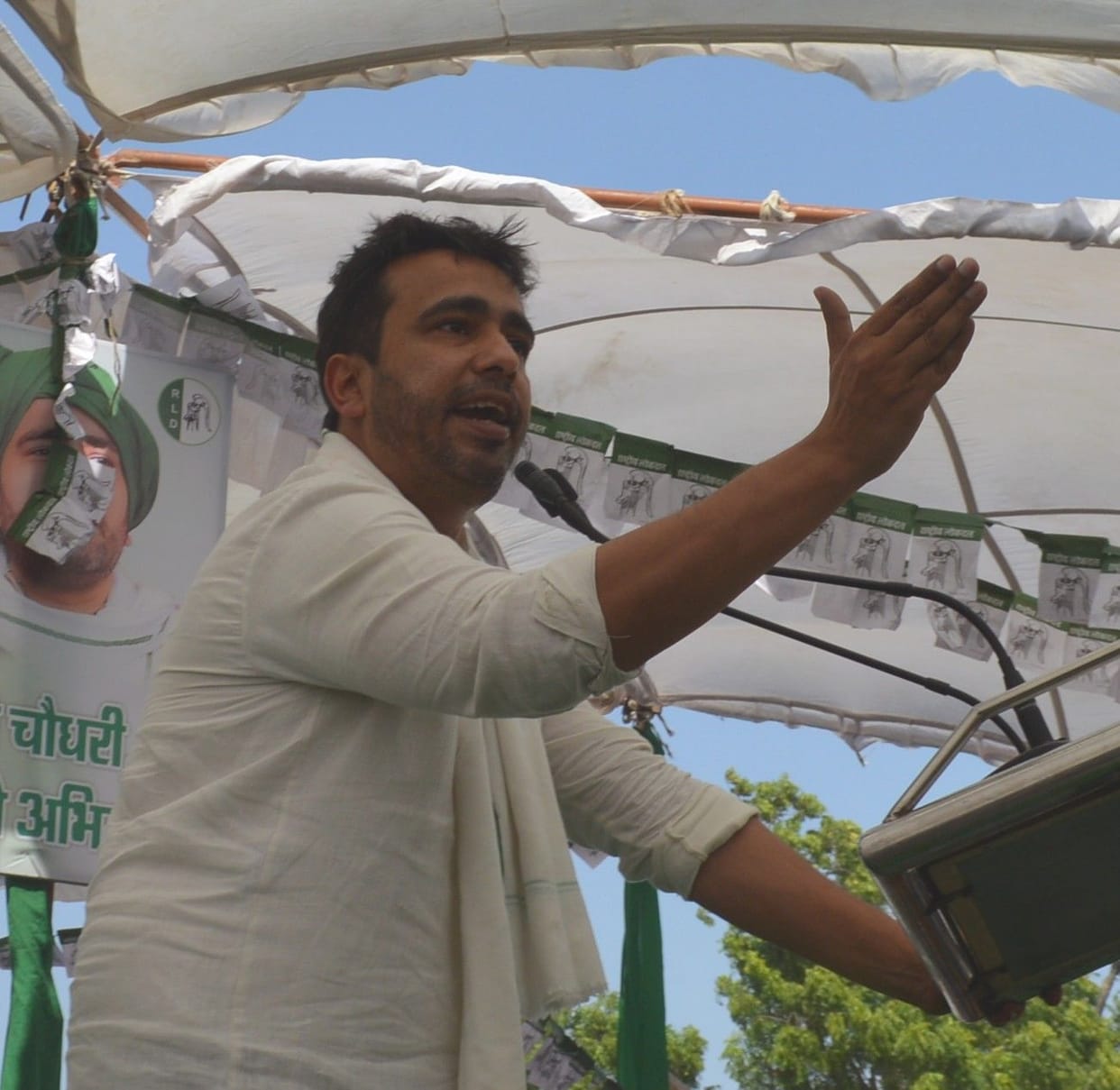 Hathras: Talks going on for alliance with SP in elections: Jayant