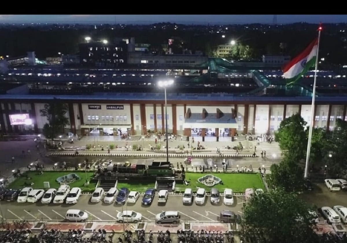 After Habibganj railway station of the Madhya Pradesh, Jabalpur railway station is being redeveloped