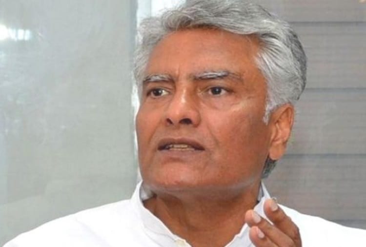 Congress Leader Sunil Jakhar Questions CM Charanjit Channi after Center increased BSF Jurisdiction