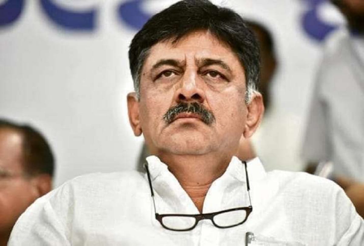 Karnataka Minister Anad Singh meeting with State Congress Chief DK Shivakumar sparks speculation news in Hindi