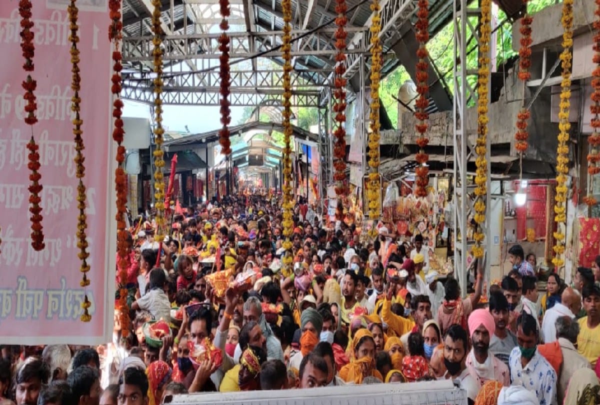 Sharadiya Navratri: On Ashtami 59,000 devotees bowed their heads in the Shaktipeeths of Himachal