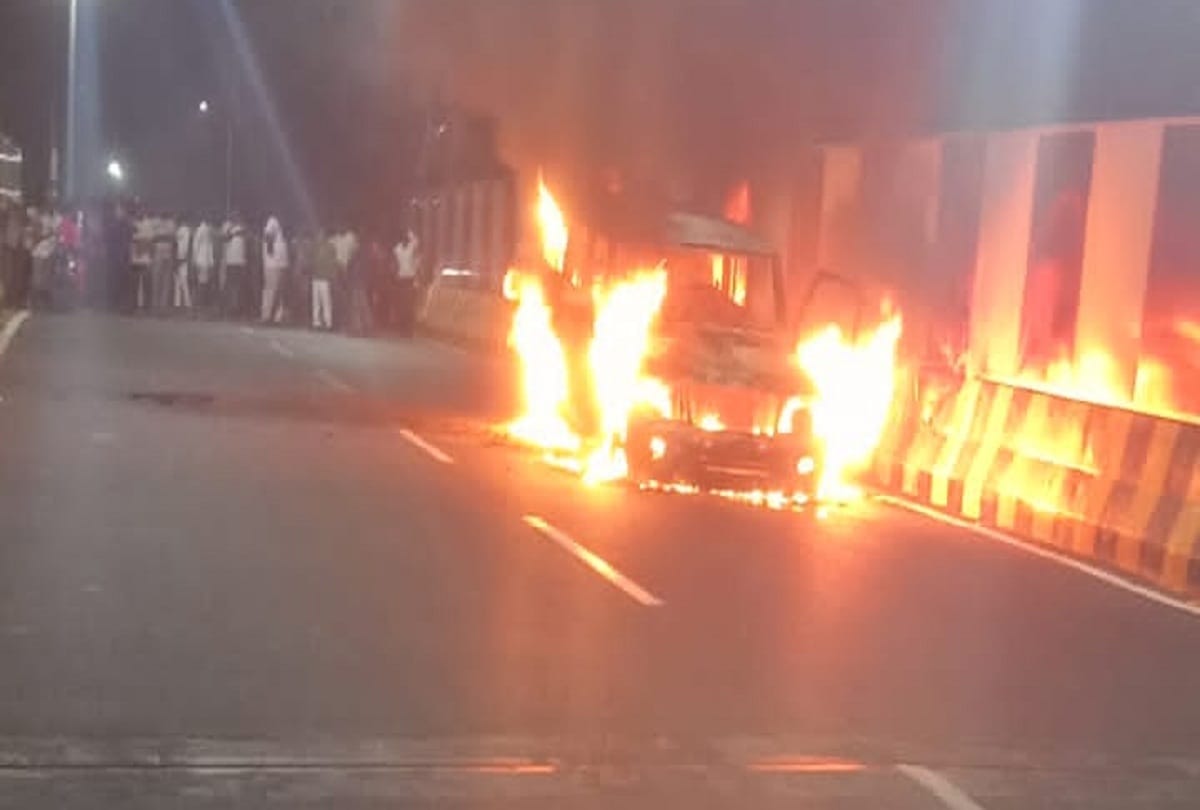 Bolero fired a fireball on Sirathu overbridge, the survivors narrowly