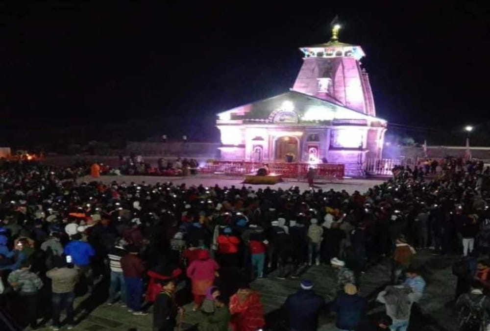 uttarakhand news: Devotees gaiety to see Baba Kedar, more than 11 thousand passengers arrived by heli service