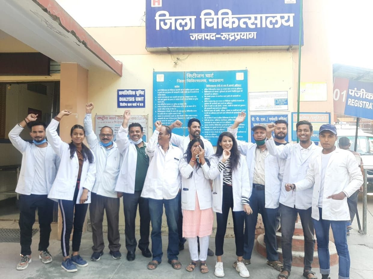 Pharmacists shouted the movement in one voice
