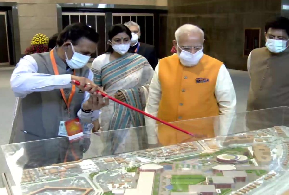 Gati Shakti Yojana: Prime Minister Narendra Modi Launched PM Gati Shakti Yojana Live Updates in Hindi