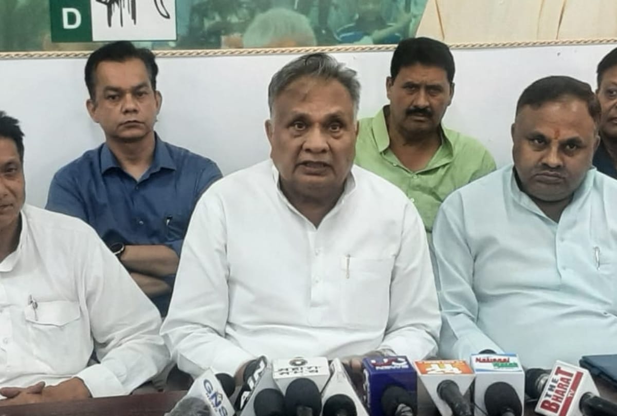 Jayant Chaudhay will address a rally in Lucknow on 31 October.