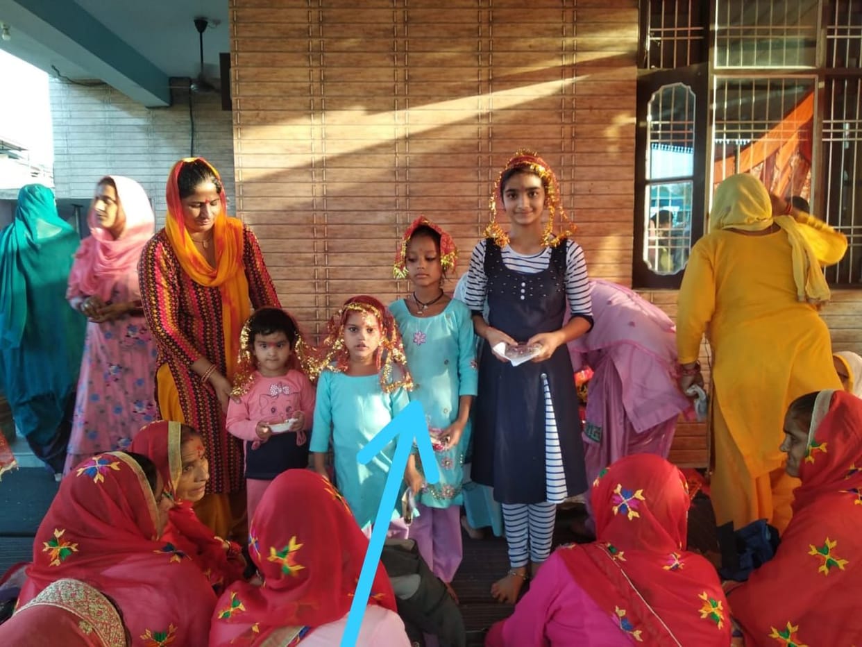 Patayau residents giving message of brotherhood by worshiping Muslim girls