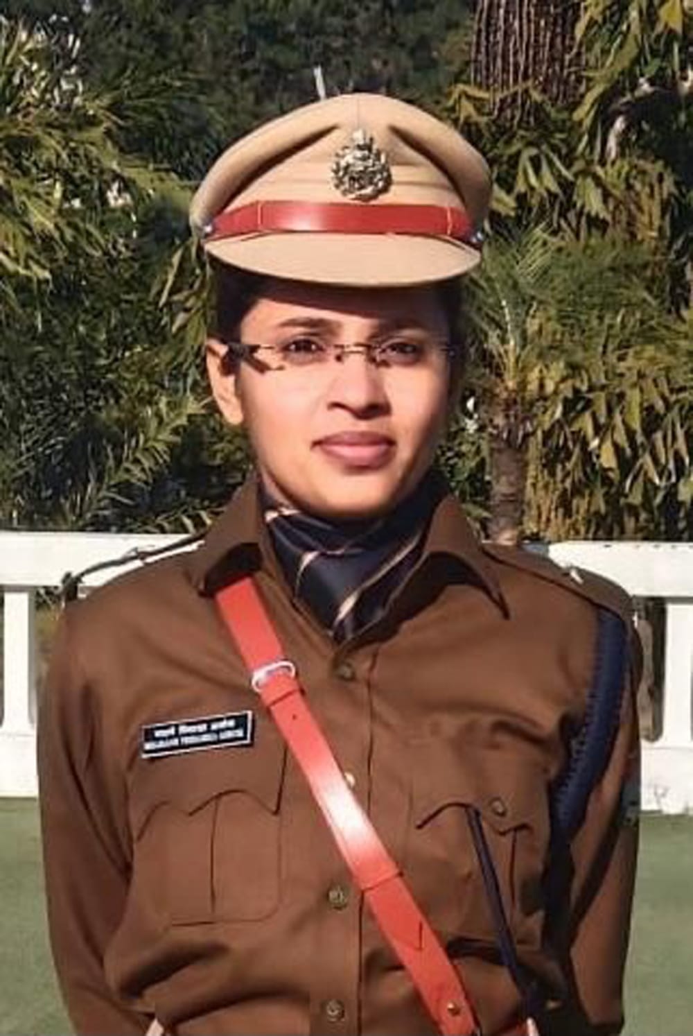 Shardiya Navratri 2021 in Uttarakhand: In Haridwar, this lady officer is killing crime, see photos