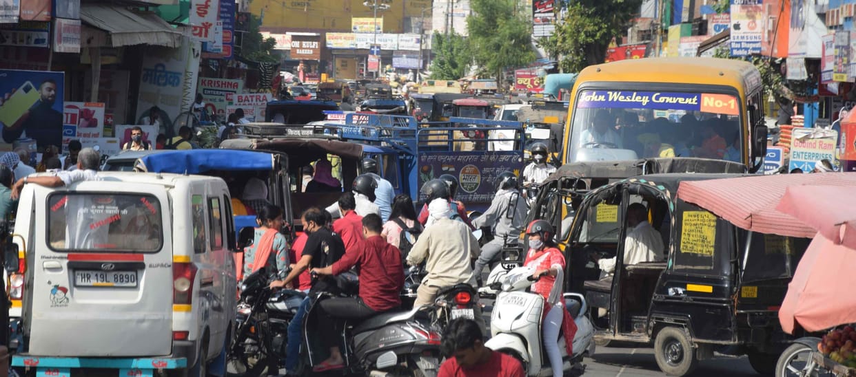 Festive season: Traffic system failed, again agglomeration of vehicles on Kila Road