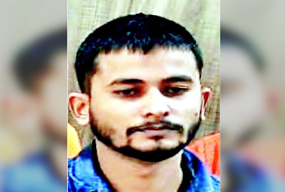 The accused of snatching the rifle from the constable was arrested from Kolkata, there was a reward of 25 thousand rupees on the accused