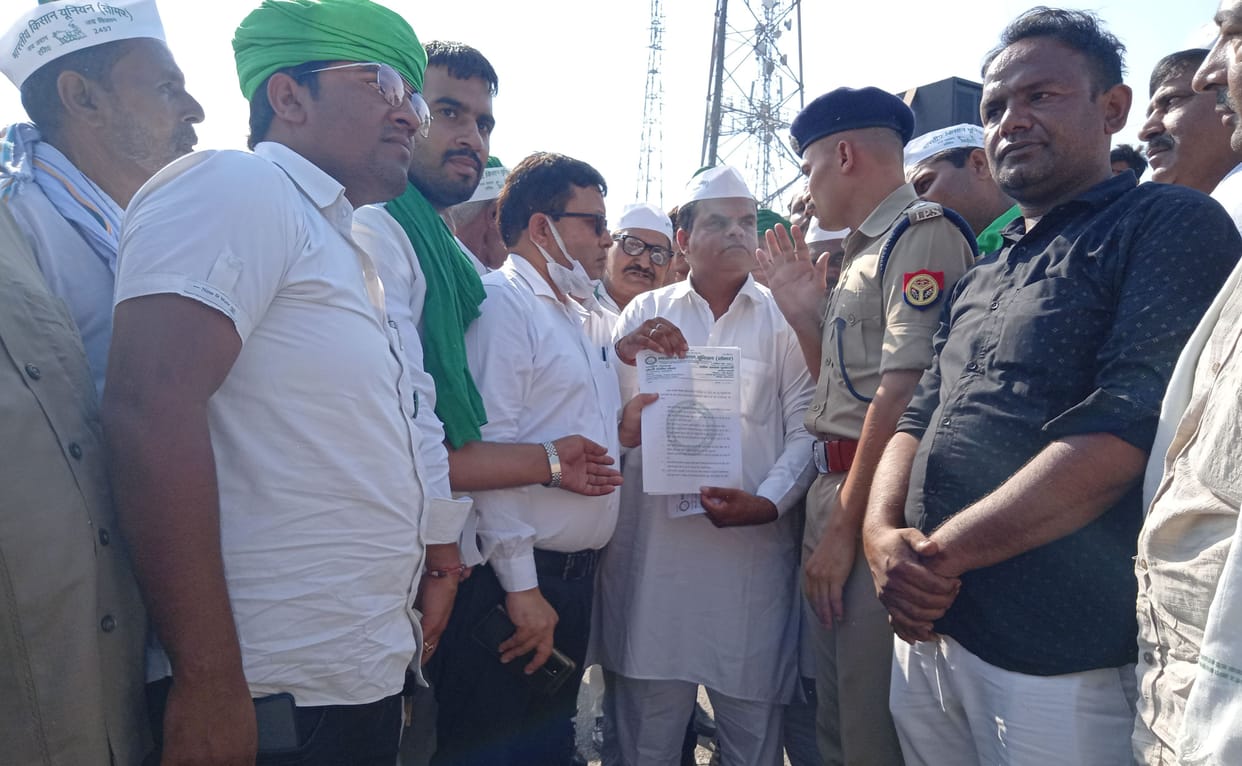 Bhakiyu Tomar blocked the way