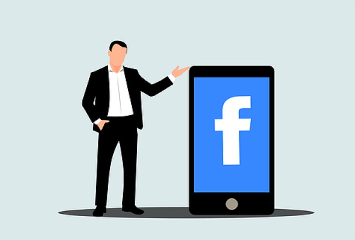 Facebook expands it policy to fight with harassment and protect public figure from trolling