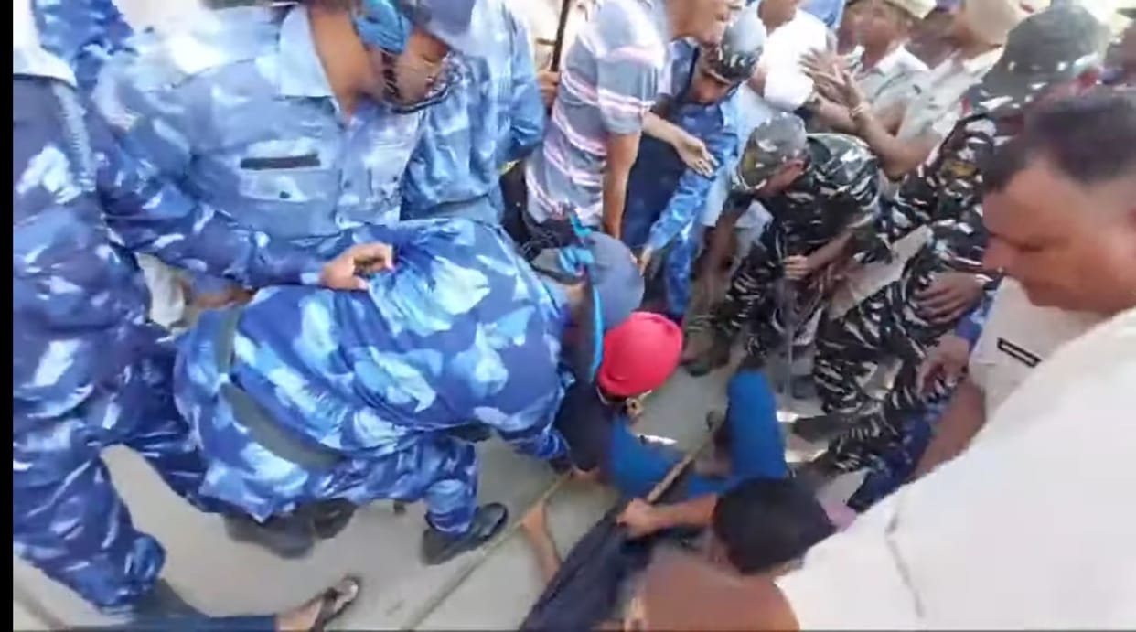 Conflict over publicity: Villagers protest even before campaigning in Mamera and Jamal, security forces deployed