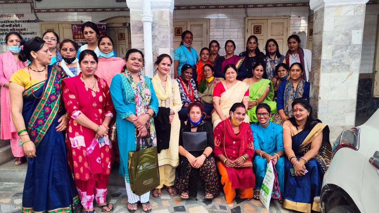 Anganwadi workers angry due to non-commitment of decision to increase honorarium in cabinet