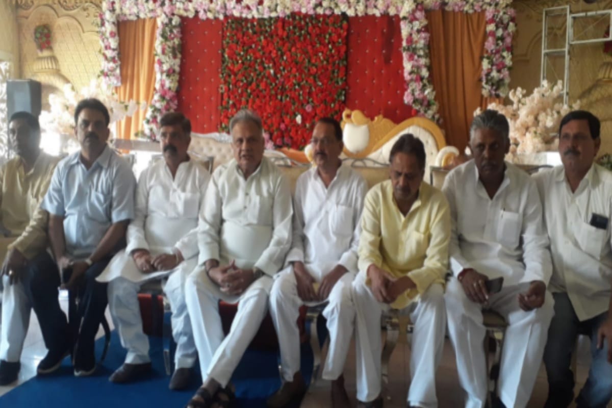 Meerut: RLD National General Secretary Trilok Tyagi said, we two, BJP working under our two